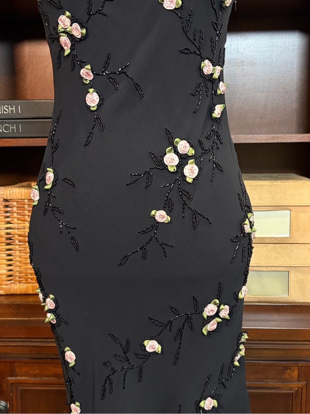 Sue Wong Vintage "Rare" Black Silk Floral Rosette Beaded Dress Size 6 Romantic - Picture 4 of 16